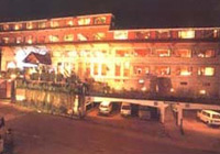 Honeymoon Inn